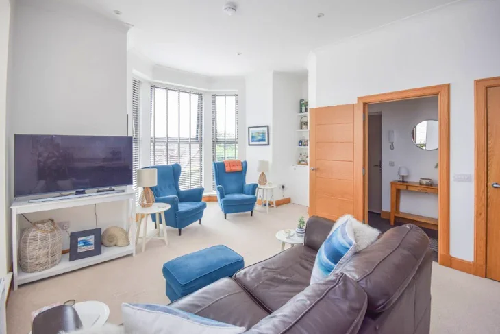 Flat Viewfield Court in Arbroath