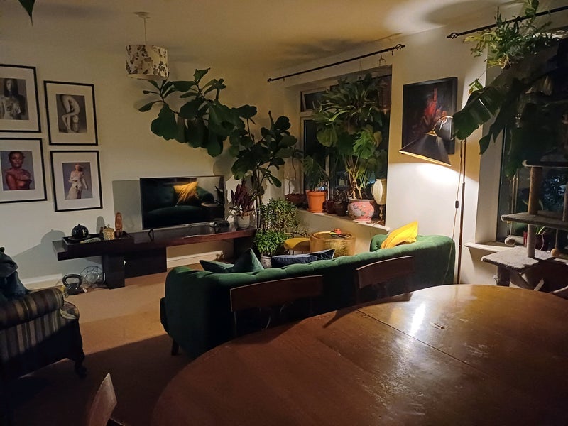 Room Christchurch Road in Greater London
