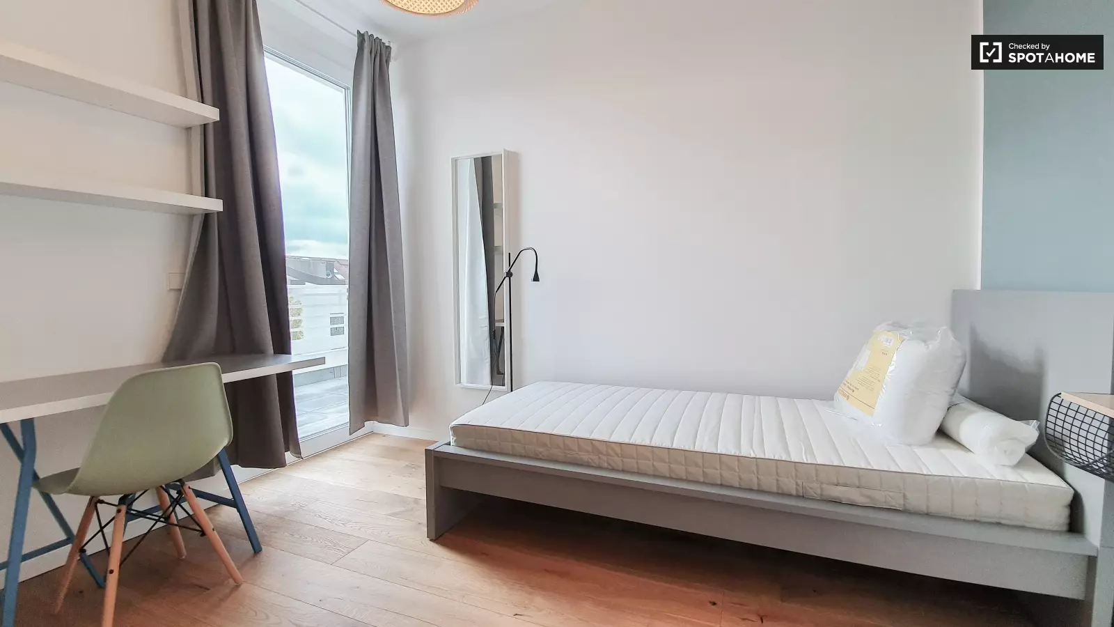 Zimmer Nazarethkirchstraße in Berlin