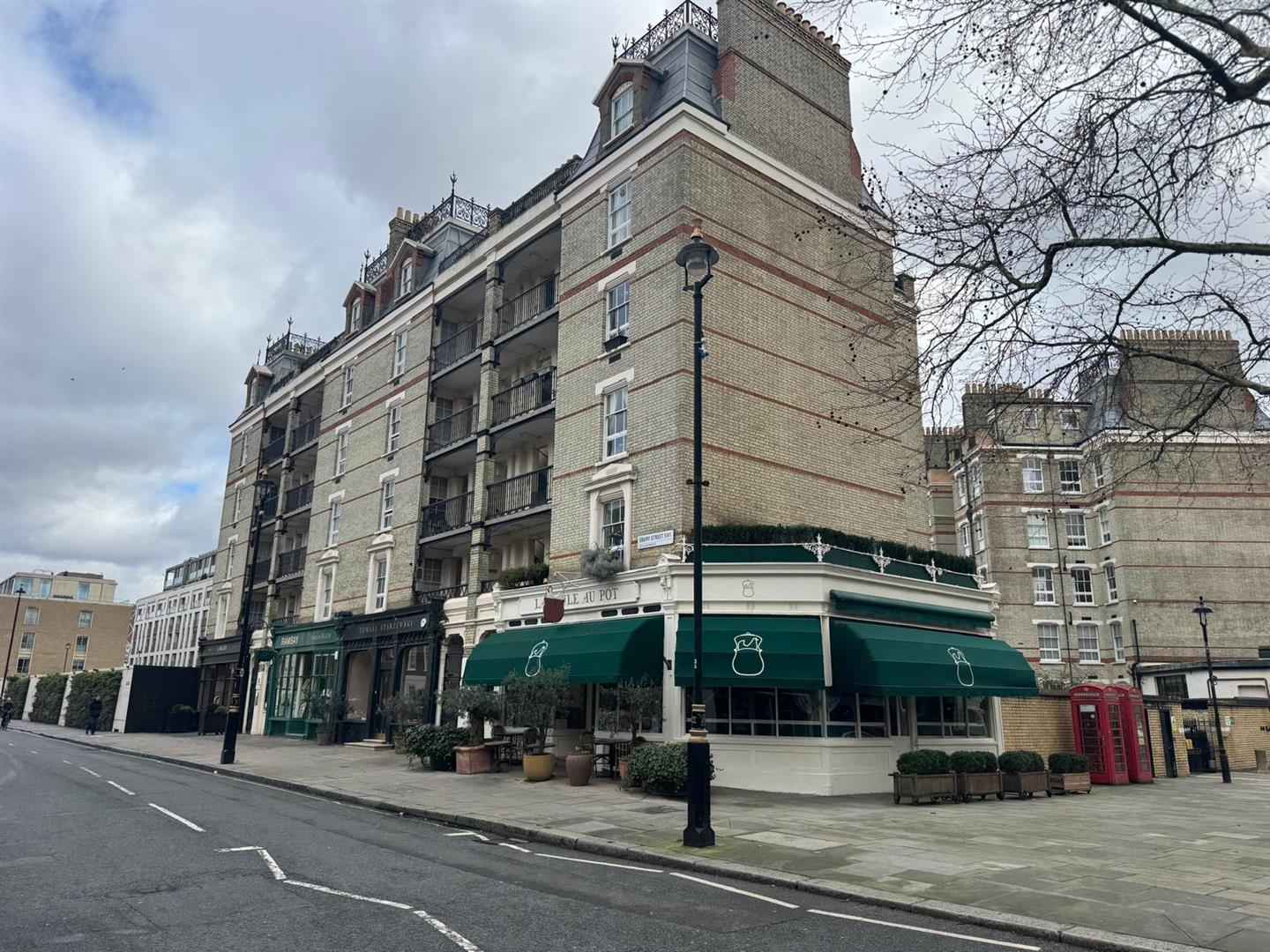 Flat Pimlico Road in City of Westminster