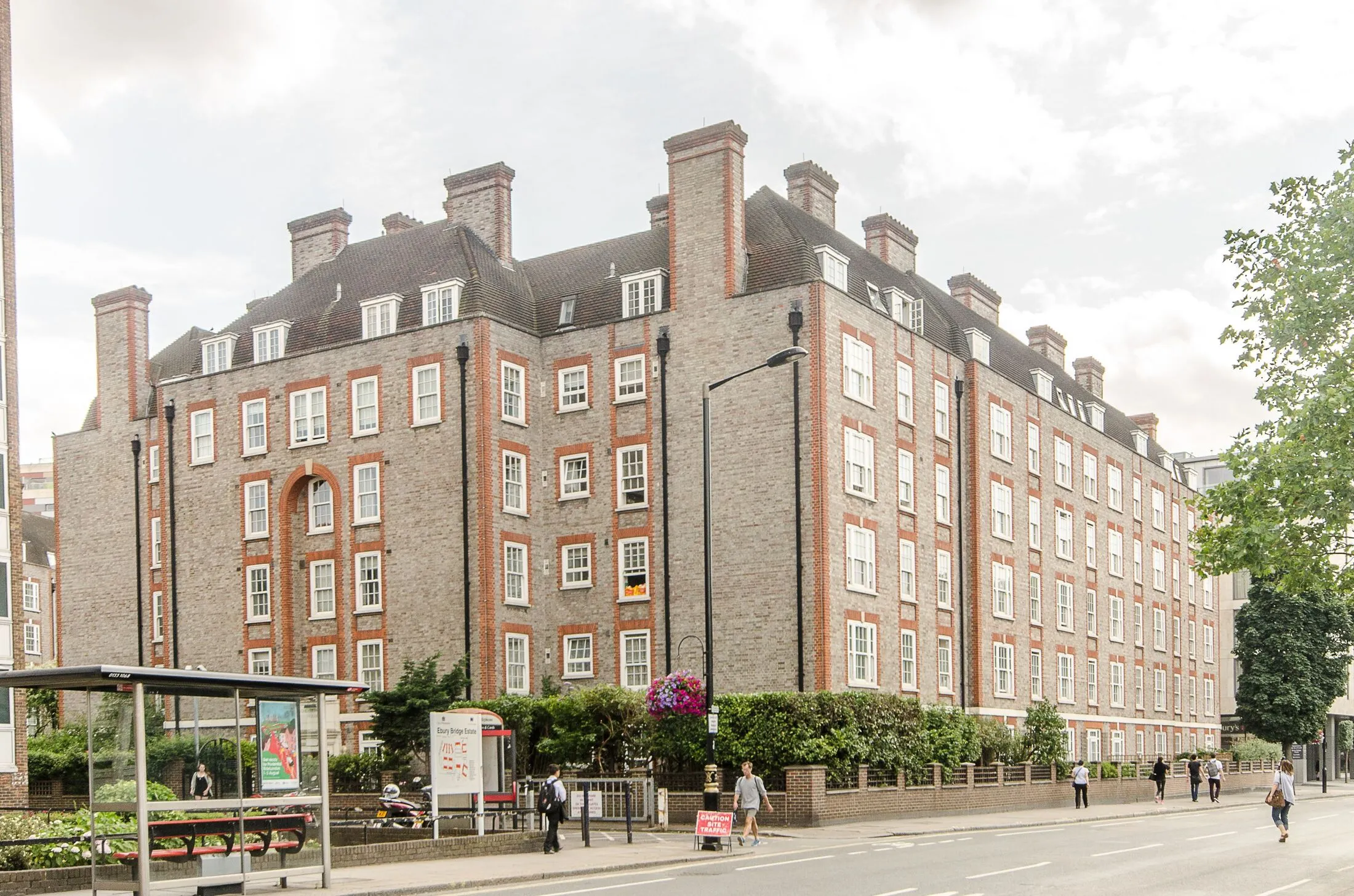 Flat Gatliff Road in City of Westminster