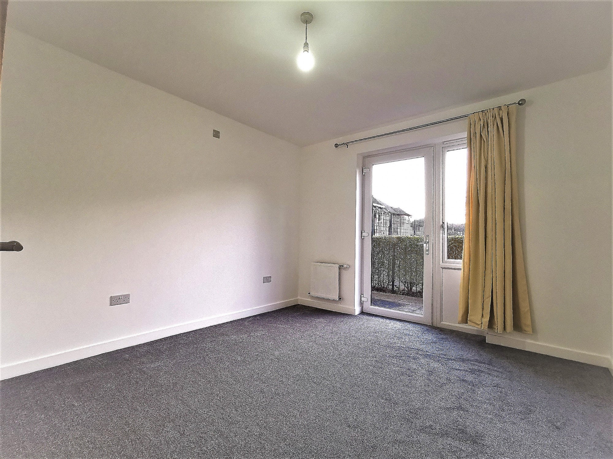 Flat London Road in Greater London