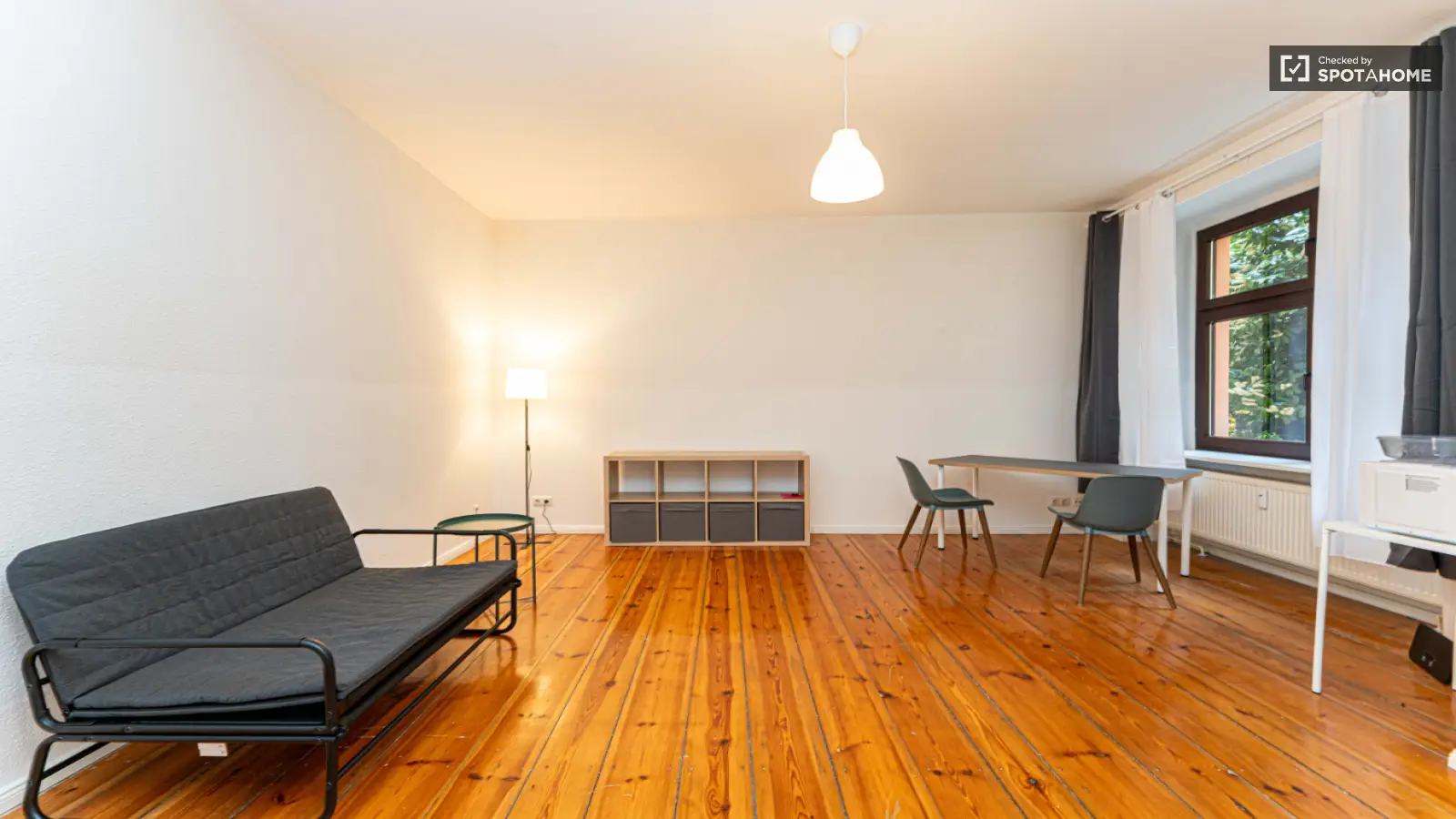 Wohnung Jablonskistraße in Berlin
