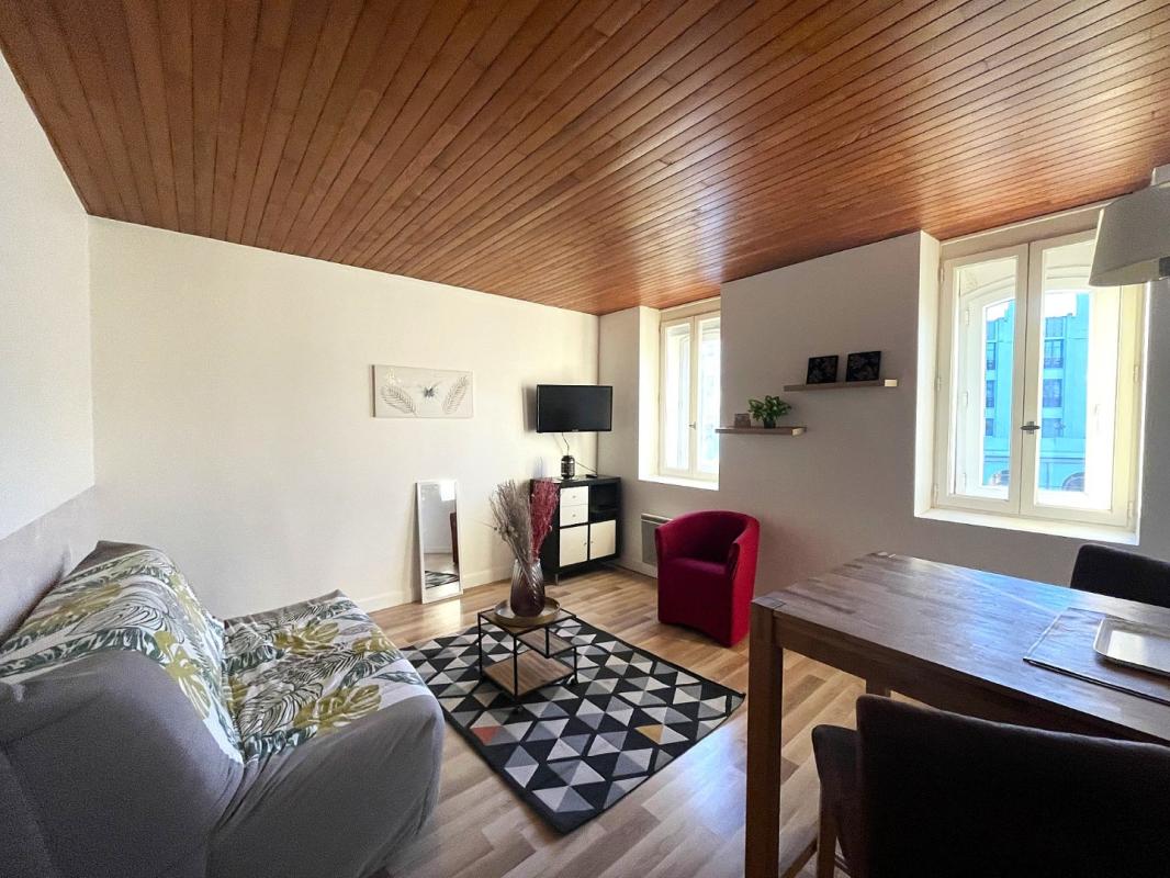 Flat Rue Bertranotte in Dax