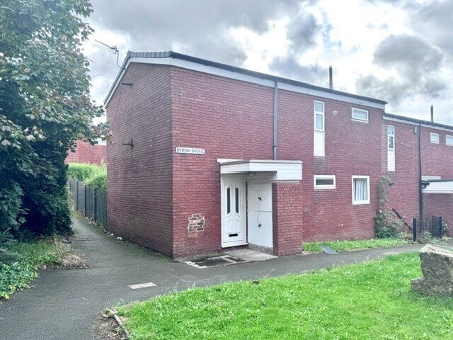 House Peelwood Grove in Atherton
