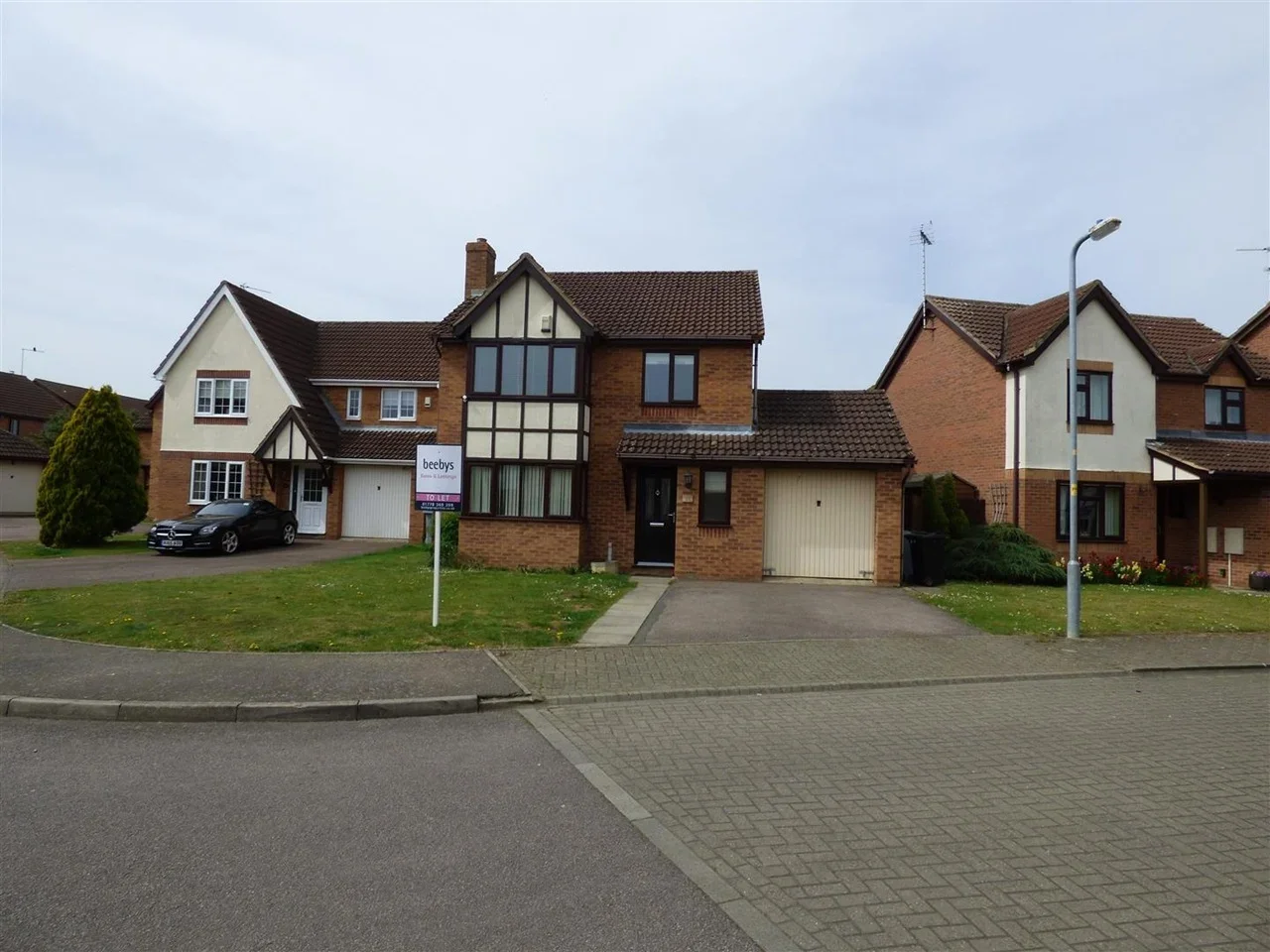 House Rockingham Close in South Kesteven