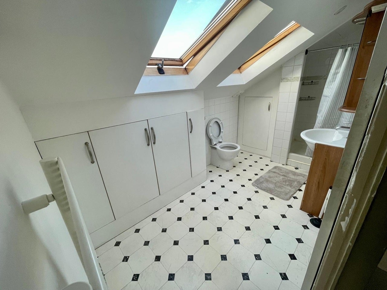 Room Albion Road in Greater London