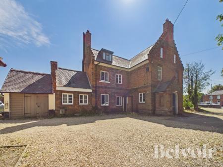 House Norwich Road in Breckland District