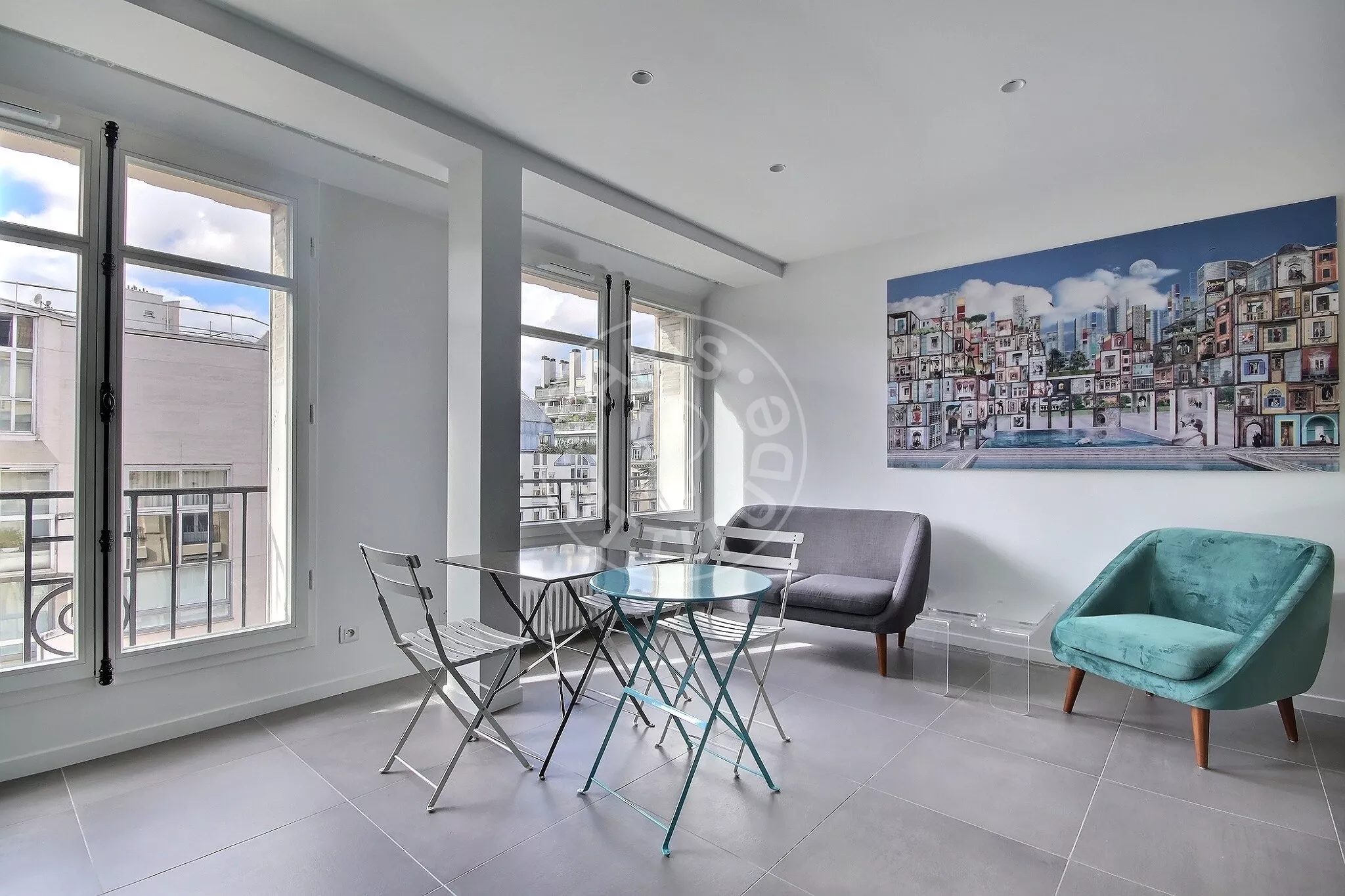 Appartement Avenue Pierre-Iᵉʳ-de-Serbie à Paris