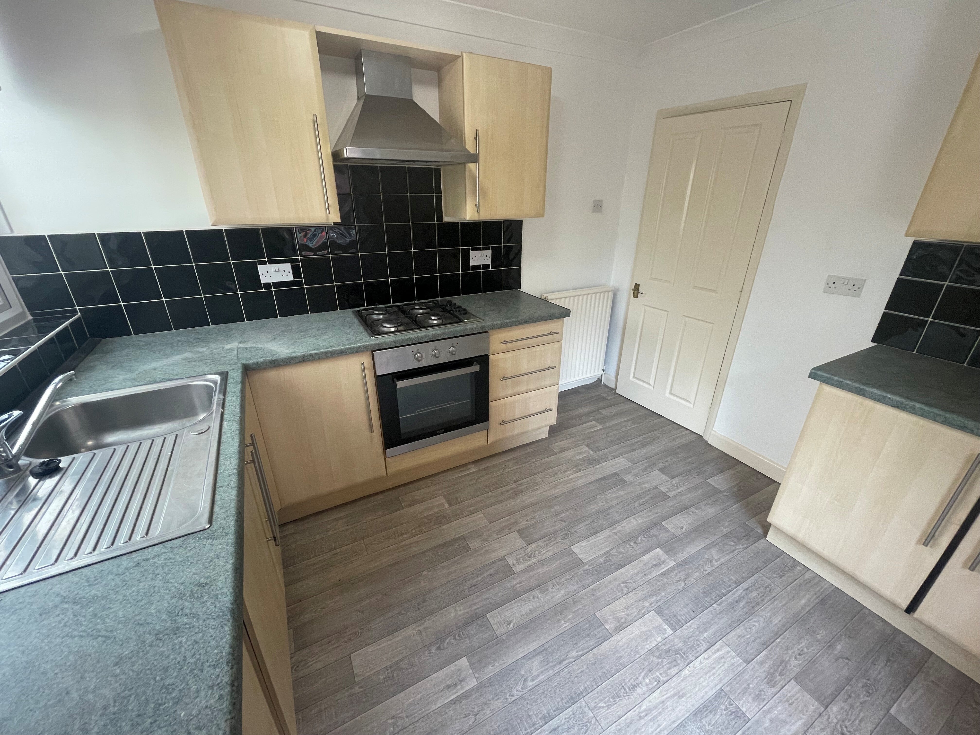 House Cedarland Crescent in Broxtowe