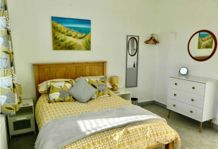 House Fiskes Opening in Gorleston-on-Sea