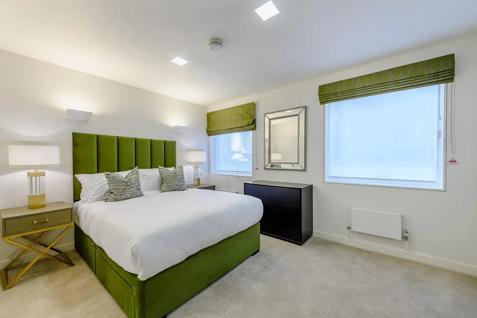 Flat Fulham Road in Greater London