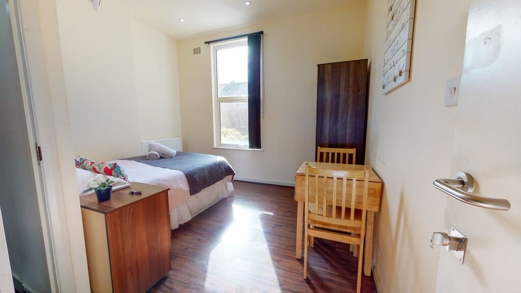 Flat Ashmore Road in City of Westminster