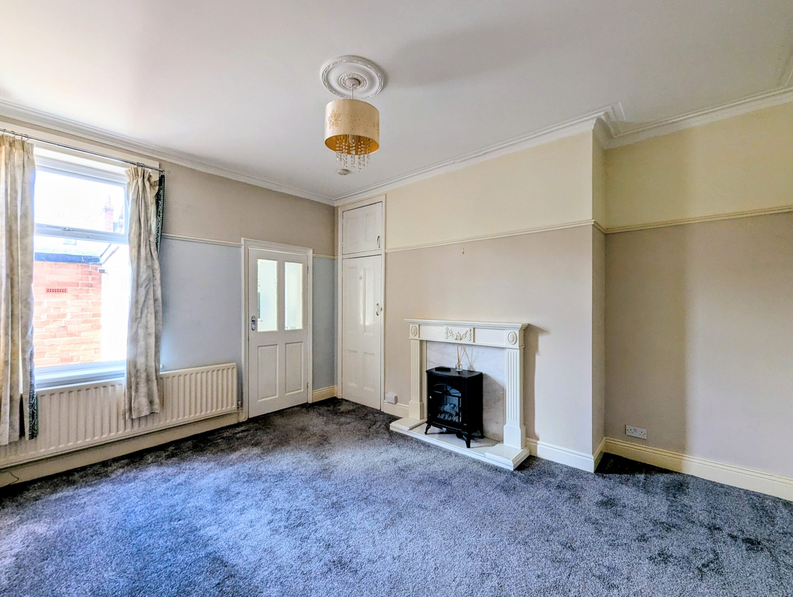 Flat Birchington Avenue in South Tyneside