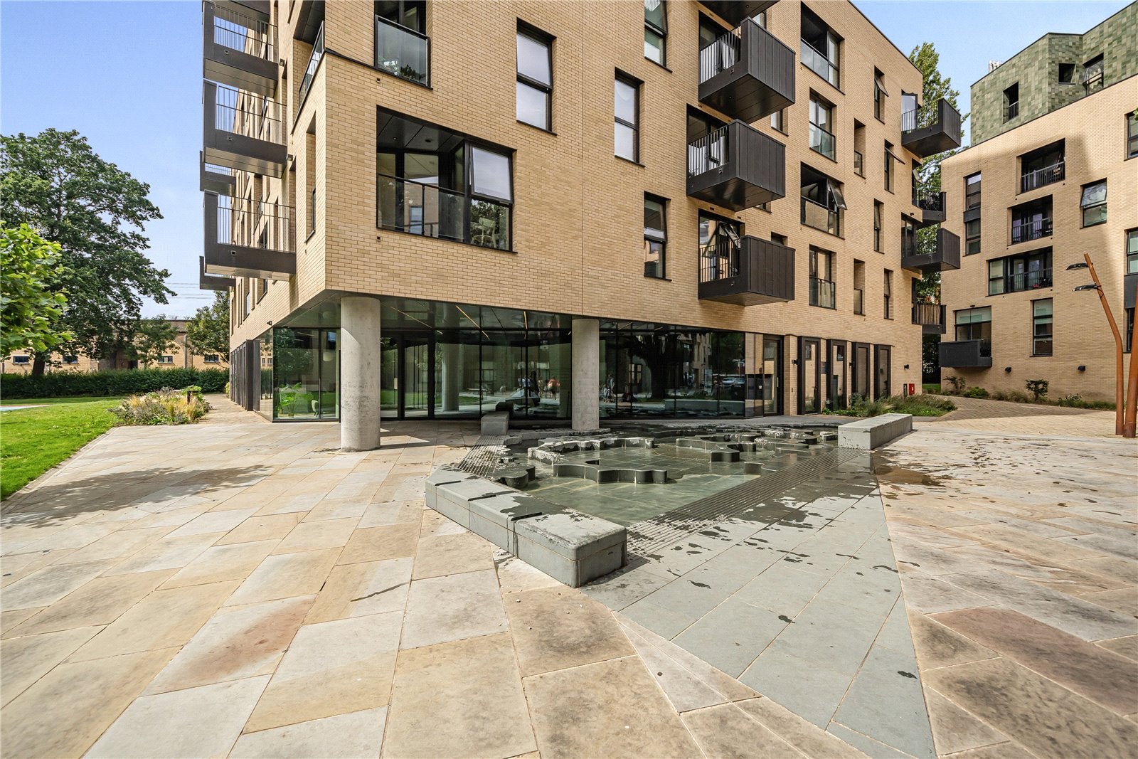 Flat Burgess Springs in Chelmsford