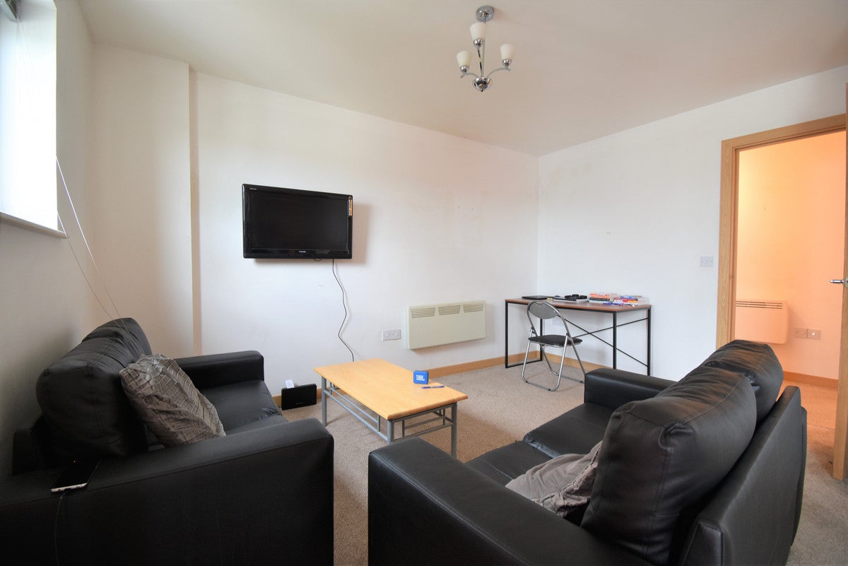 Flat Caelum Drive in Colchester