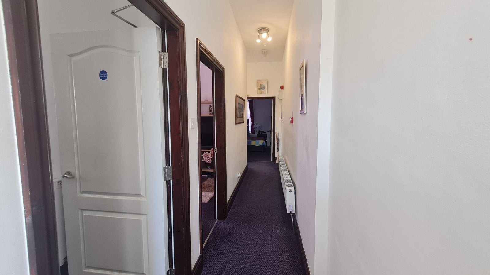 Flat Beckley Road in Wakefield