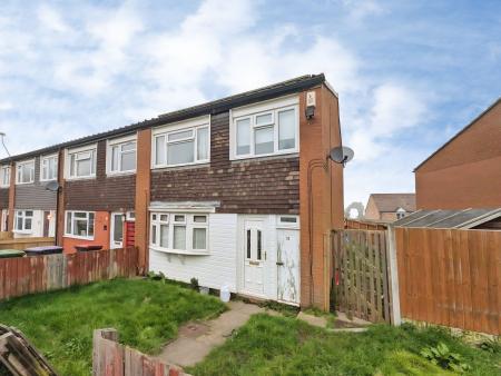 House Cedar Close in Telford