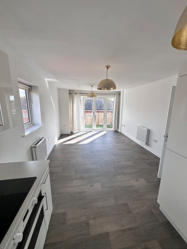 Flat Inspiration Avenue in Colchester