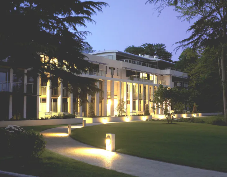 Flat Hancocks Mount in Sunninghill