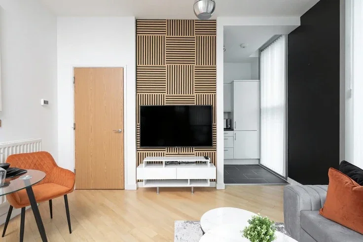 Flat Holkham Walk in Milton Keynes
