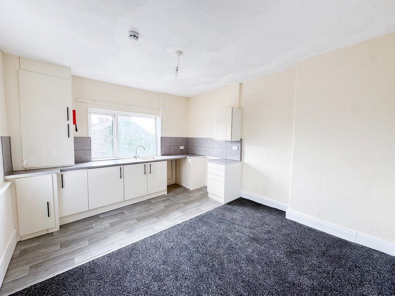 Flat Chepstow Road in Newport