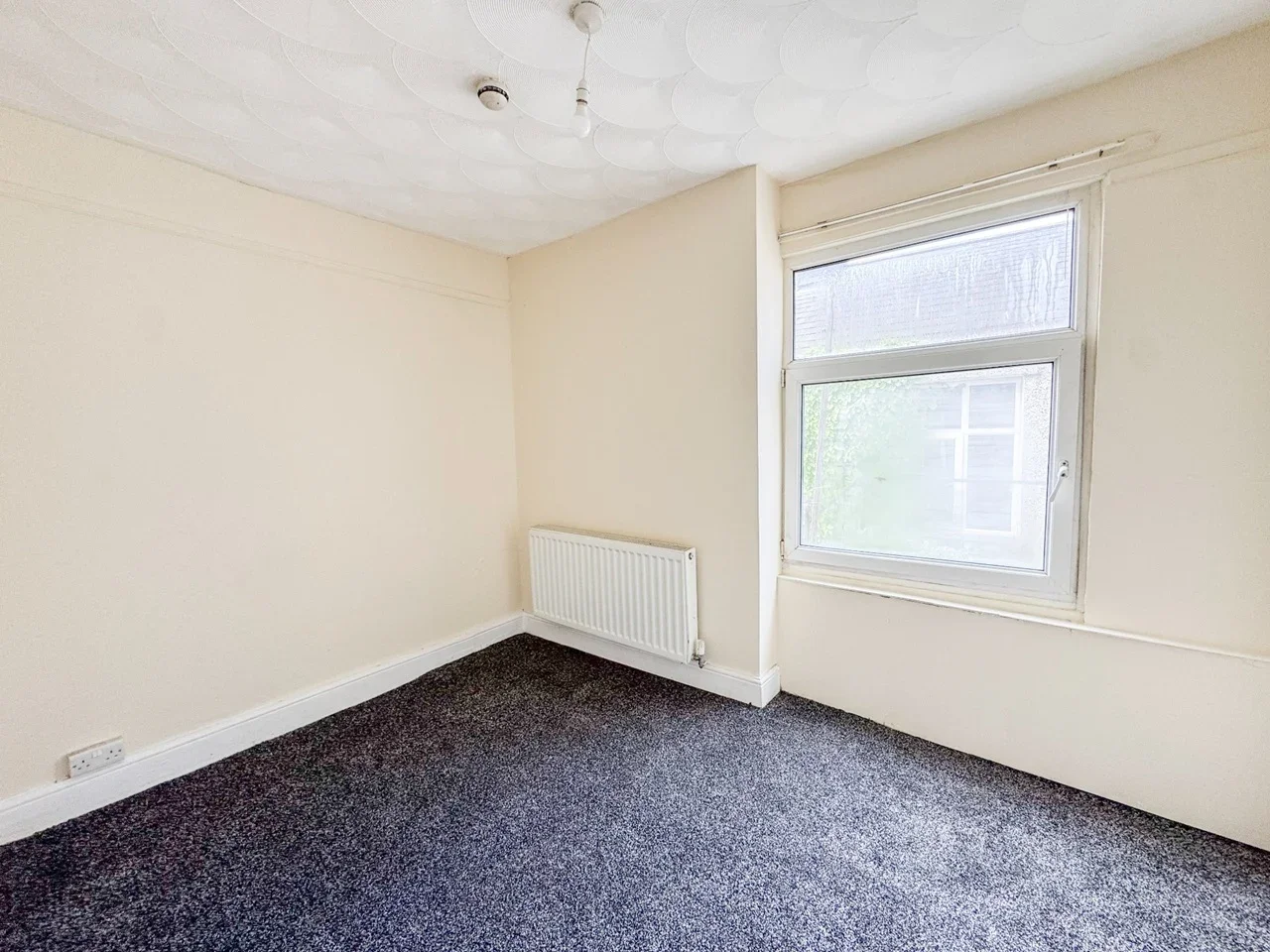 Flat Chepstow Road in Newport