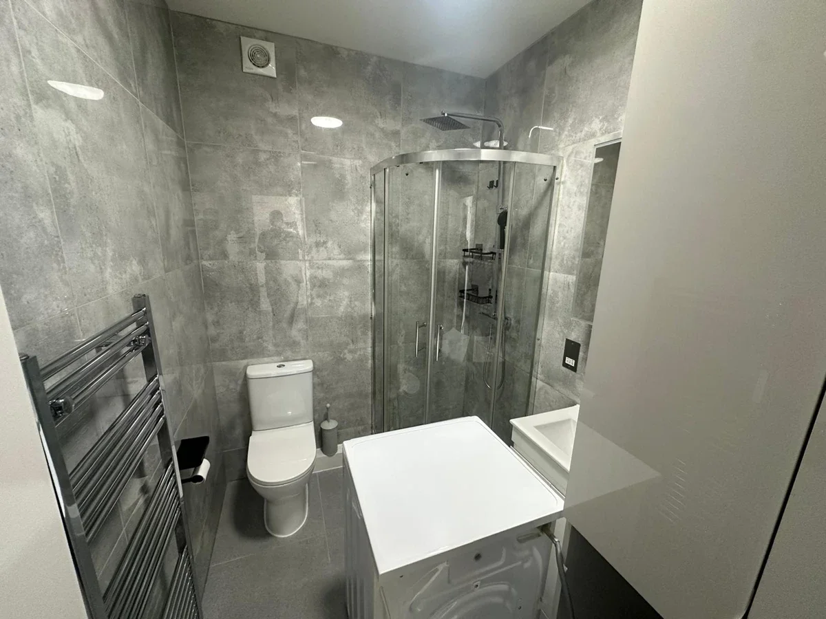 Flat Hertford Road in Greater London
