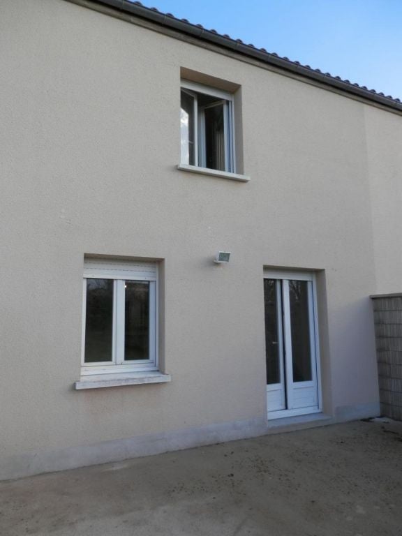 Flat Rue du Clos des Vignes in Jaunay-Marigny