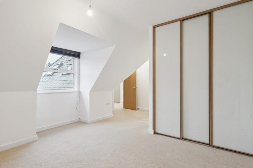 Flat South Park in Gerrards Cross