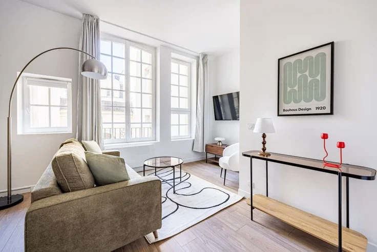 Flat Rue Mouffetard in Paris