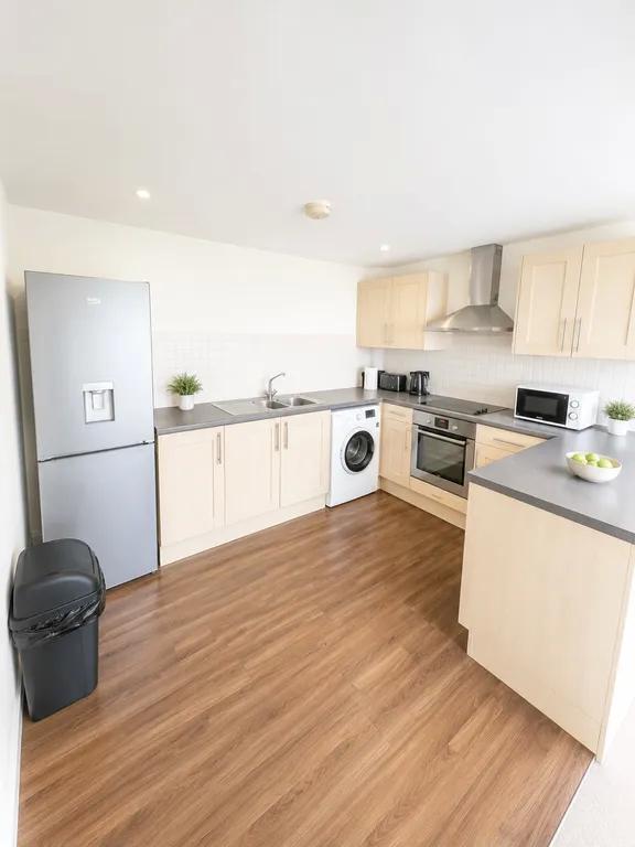 Room Walsall Road in Sandwell