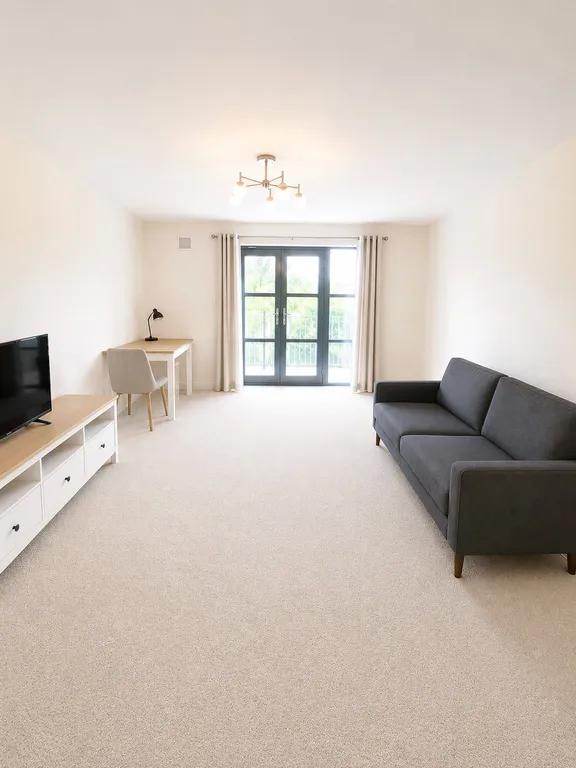 Room Walsall Road in Sandwell