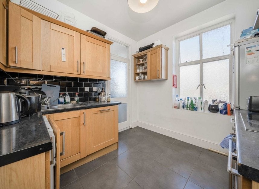 Flat Haven Green in Greater London