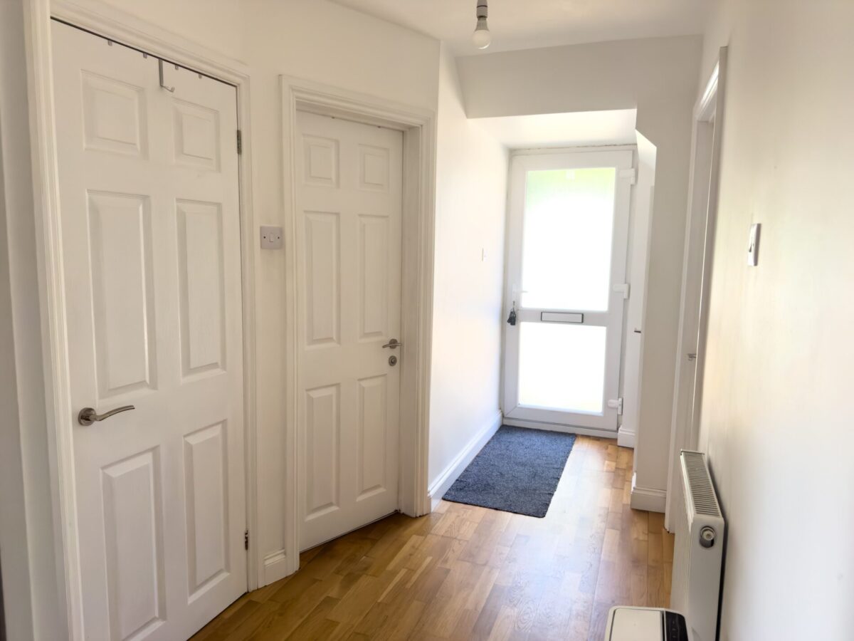 Flat Lingfield Gardens in Southampton