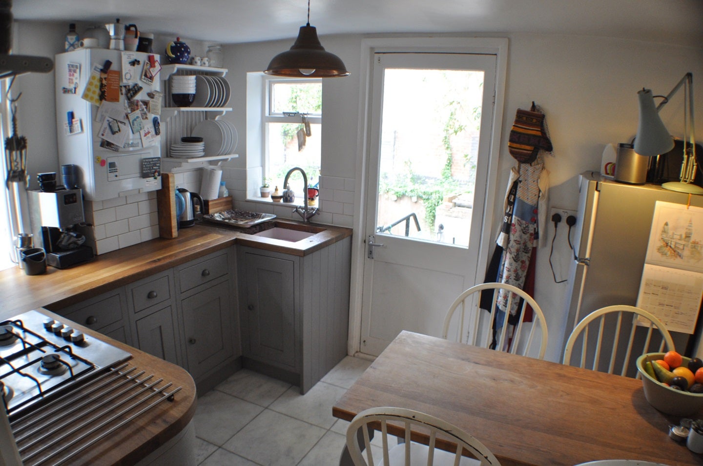 Flat Mabley Street in Greater London