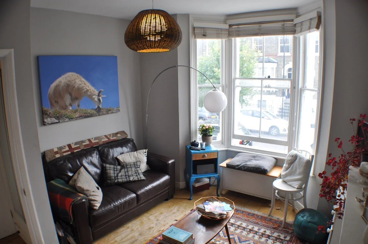 Flat Mabley Street in Greater London