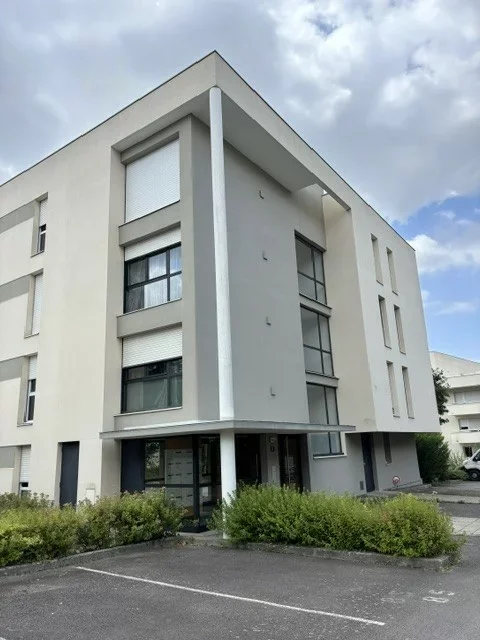 Flat Rue Jean Marin in Rennes