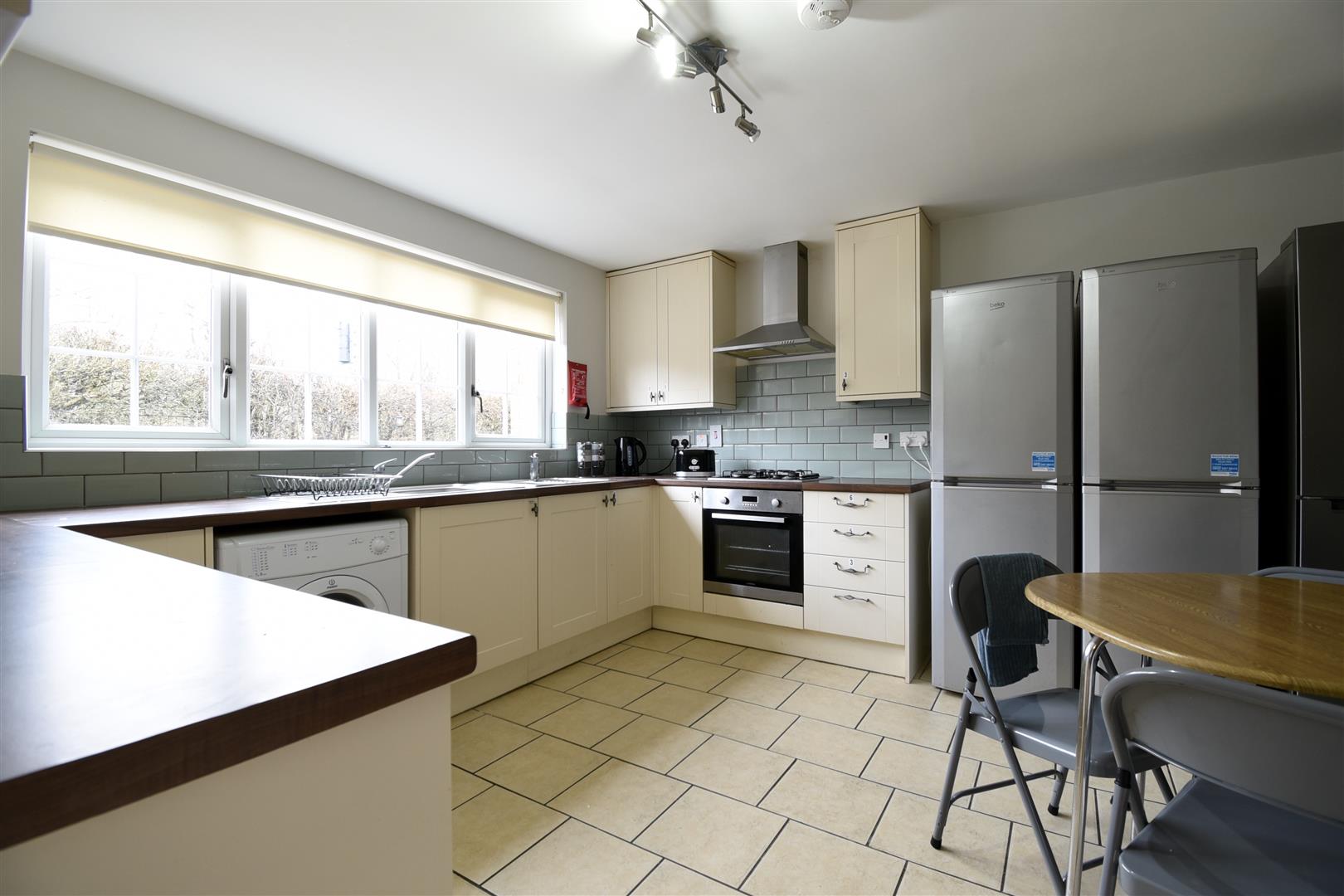 Room Ascot Crescent in Stevenage