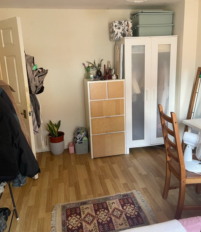 Room Wright Way in Bristol