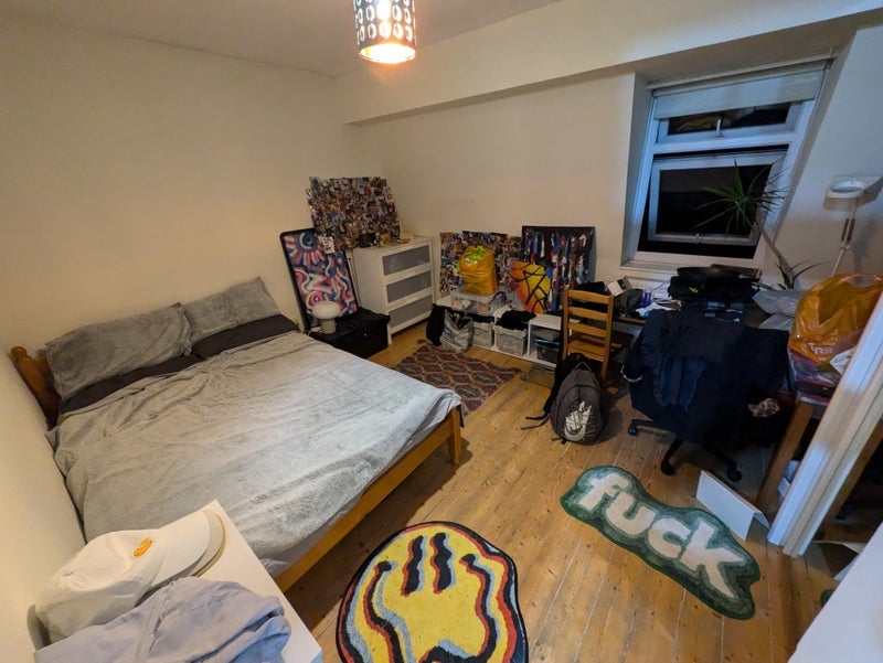 Room Highbury Station Road in Greater London