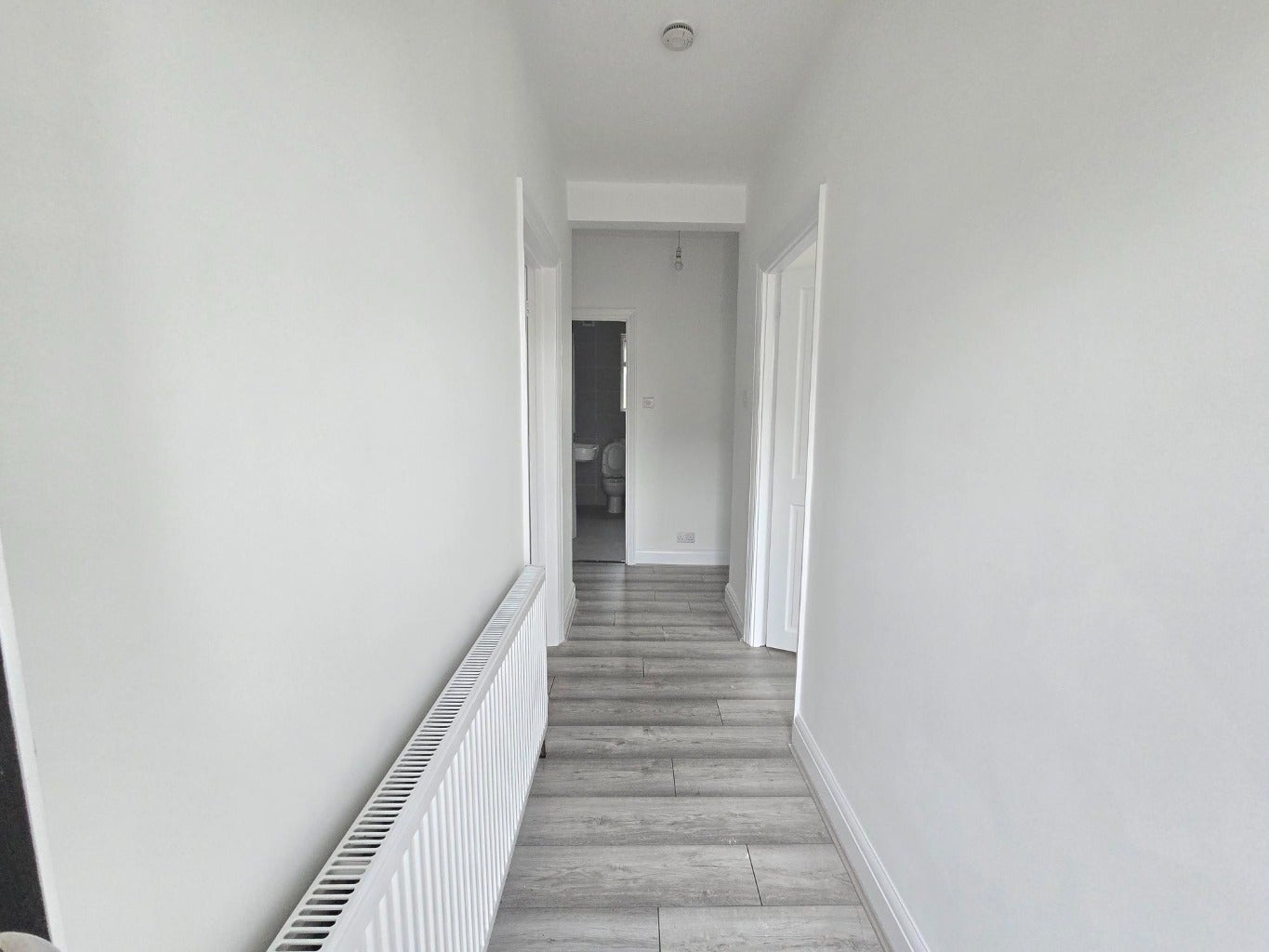 Flat Trevellance Way in Watford