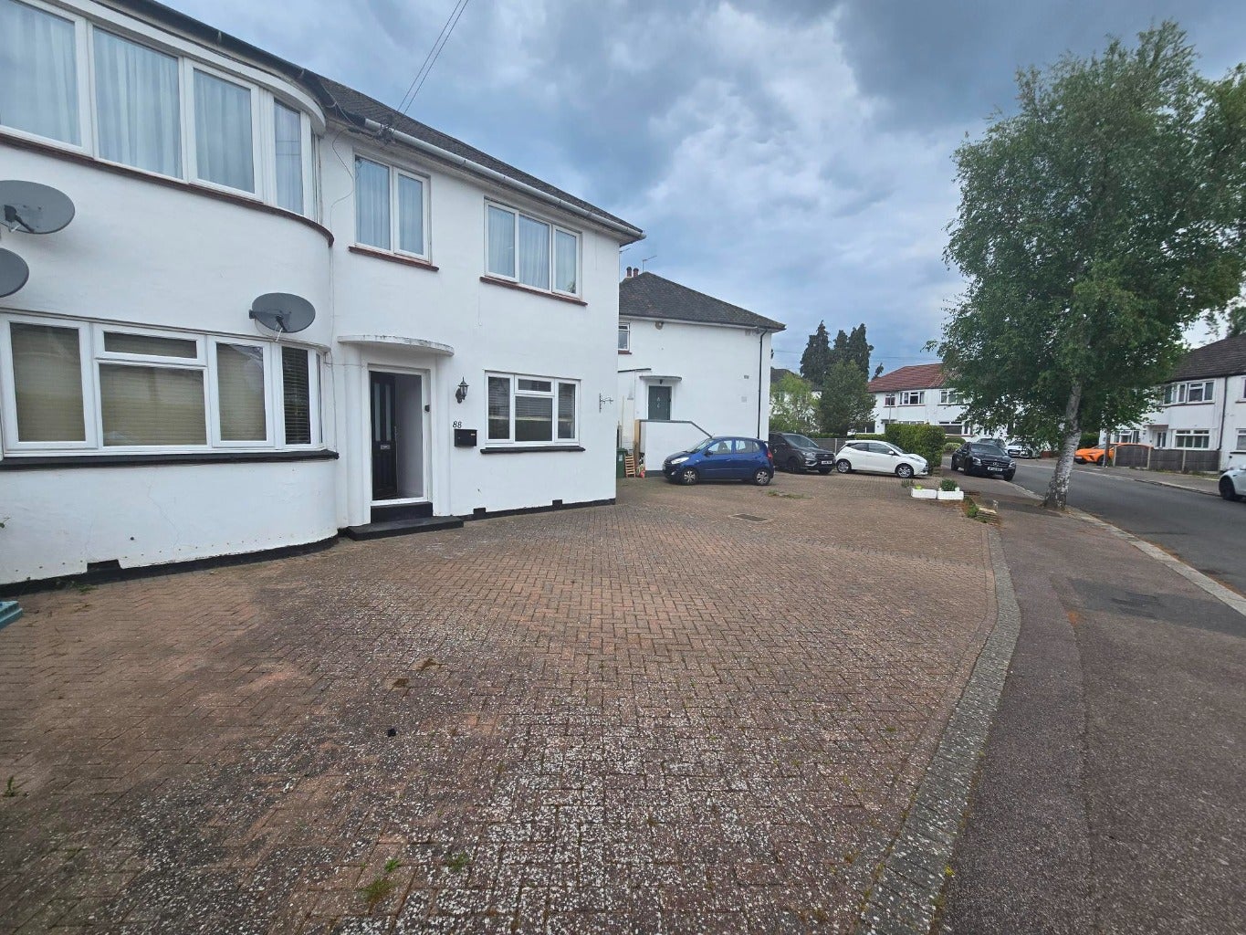 Flat Trevellance Way in Watford