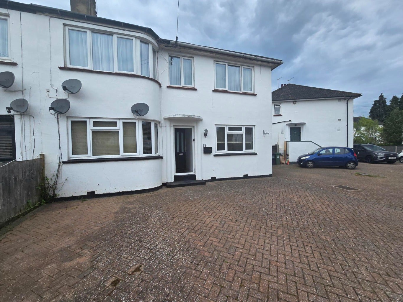 Flat Trevellance Way in Watford