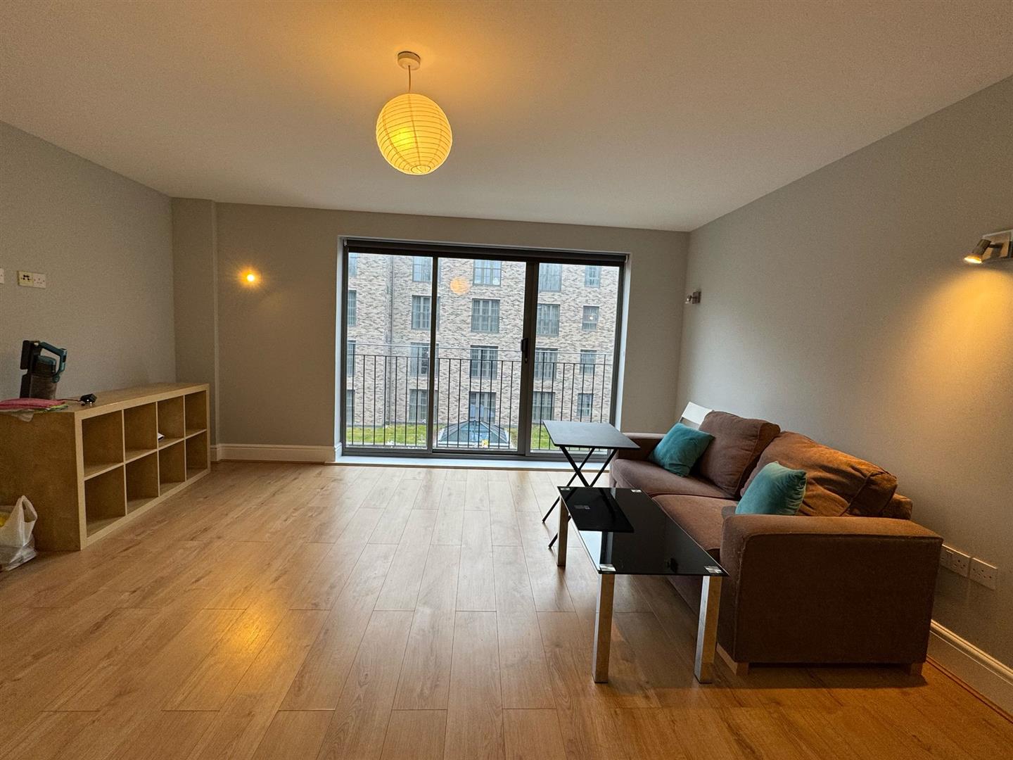 Flat Nelson Street in Greater London