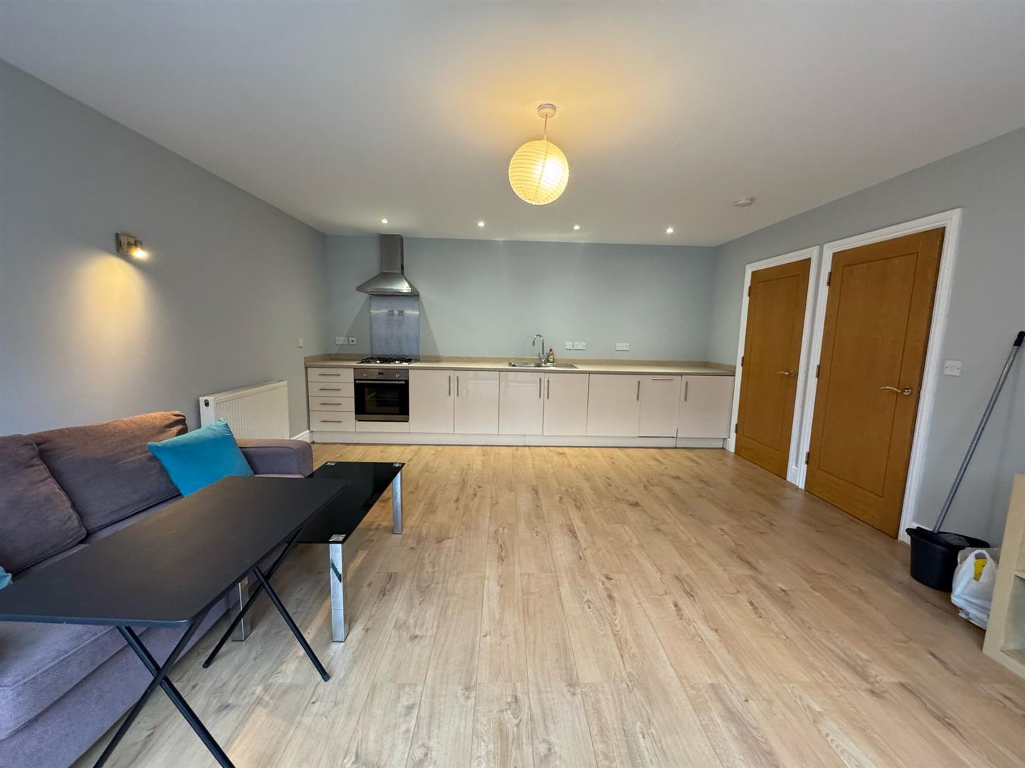 Flat Nelson Street in Greater London