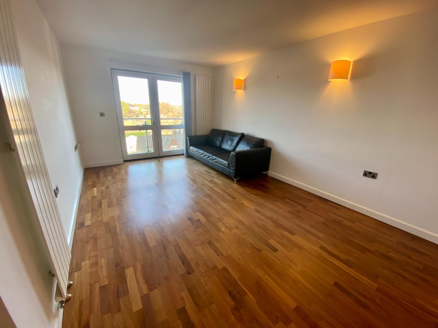 Flat Bury New Road in Prestwich