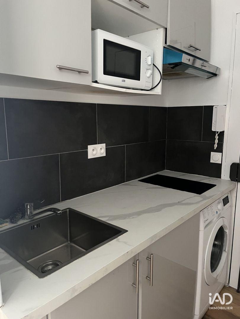 Flat Boulevard Louis Pasteur in Les Pavillons-sous-Bois