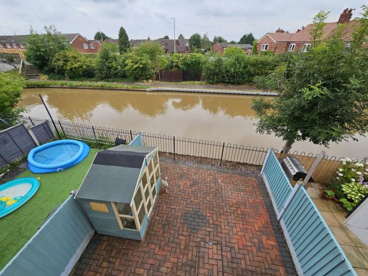 House Waters Edge Mews in Middlewich
