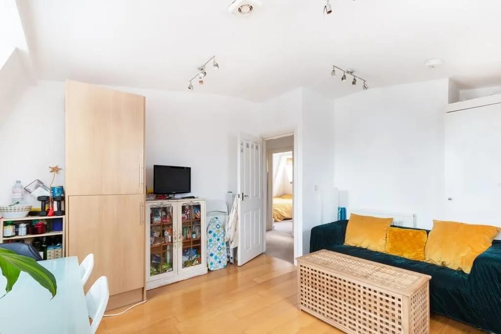 Flat Walworth Road in Greater London
